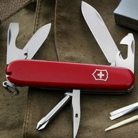 Фото Комплект Victorinox Нож Tinker 1.4603 + Чехол для ножа универсальный на липучке + Фонарь