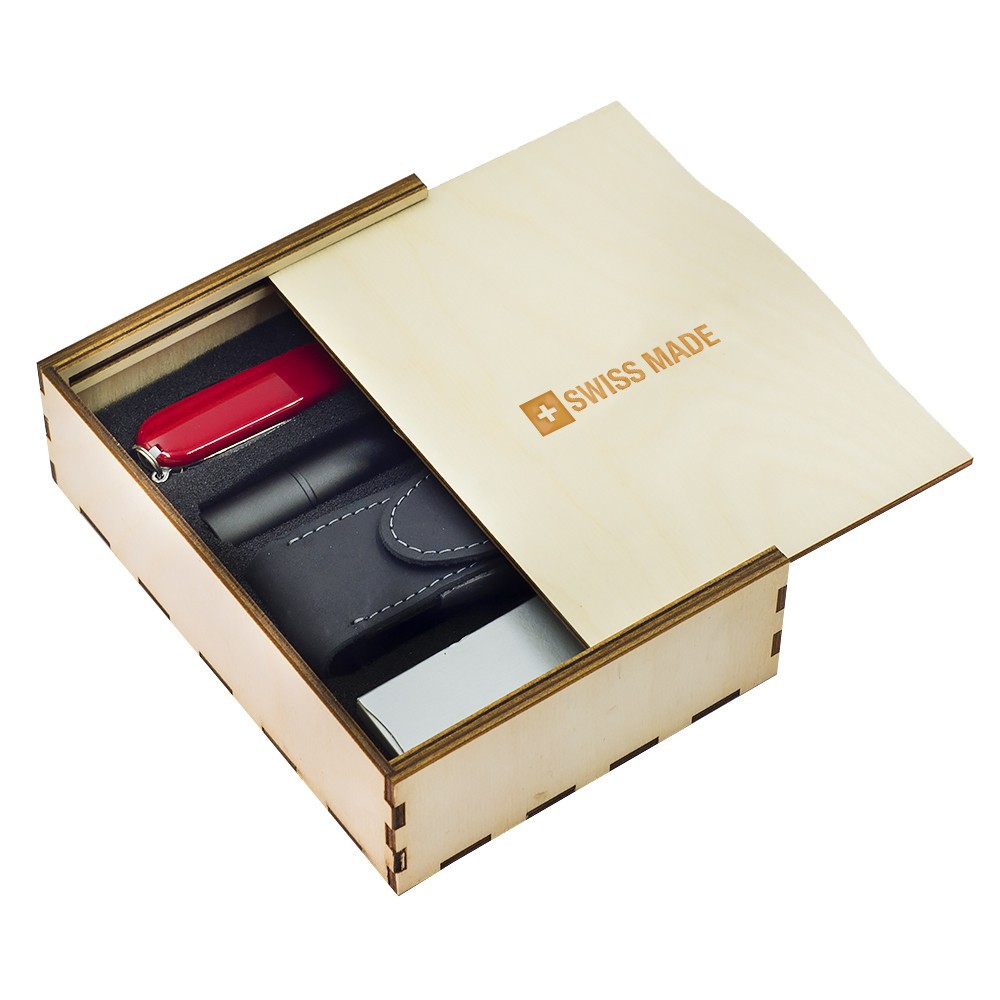 Комплект Нож Victorinox Spartan 1.3603.3 + Чехол с фонариком Police