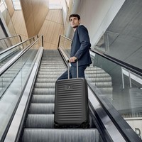 Фото Чемодан Victorinox Travel Airox Advanced Expandable Black 103/119 л Vt612590
