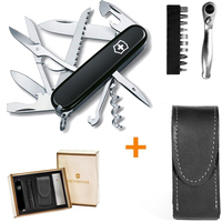 Фото Подарочный комплект Victorinox Huntsman Red 1.3713.3 + трещотка + биты + фонарь + чехол